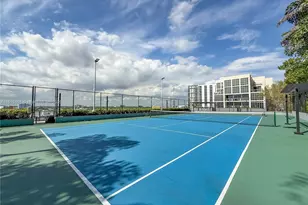 121 NE 34th St, Miami, FL 33137 - Photo 21