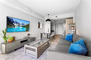 121 NE 34th St, Miami, FL 33137 - Photo 9