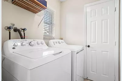 1200 NW 161st Ave, Pembroke Pines, FL 33028 - Photo 33