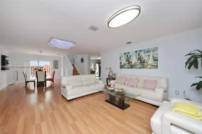 7347 NW 173rd Dr #101, Hialeah, FL 33015 - Photo 7