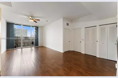 1350 NW 8th Ct #5, Miami, FL 33136 - Photo 1