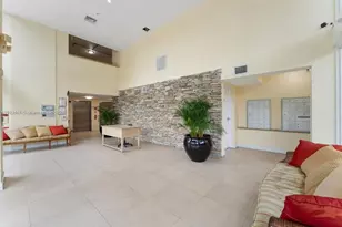 1350 NW 8th Ct, Miami, FL 33136 - Photo 13