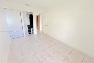 18240 NW 41st Pl, Miami Gardens, FL 33055 - Photo 19