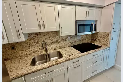 4705 NW 7th St #404-7, Miami, FL 33126 - Photo 21