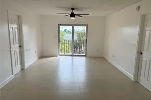4705 NW 7th St, Miami, FL 33126 - Photo 3