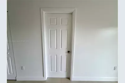 4705 NW 7th St #404-7, Miami, FL 33126 - Photo 7