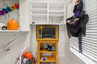 1920 SW 22nd St, Miami, FL 33145 - Photo 17