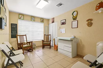 1920 SW 22nd St, Miami, FL 33145 - Photo 15