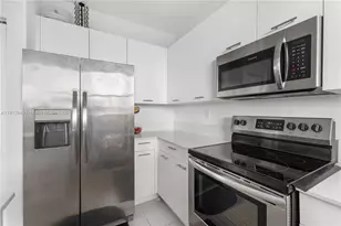 12150 NW 23rd Ct, Miami, FL 33167 - Photo 17