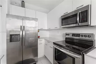 12150 NW 23rd Ct, Miami, FL 33167 - Photo 17