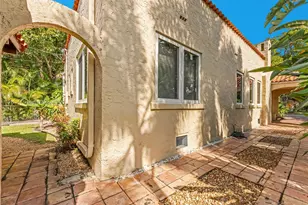 1514 Capri St, Coral Gables, FL 33134 - Photo 23