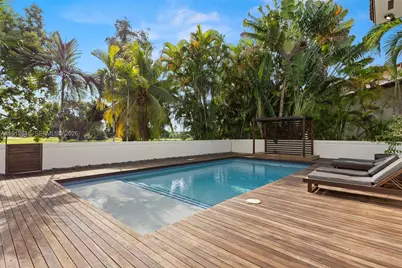 19035 E Saint Andrews Dr, Hialeah, FL 33015 - Photo 55