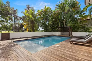 19035 E St Andrews Dr, Hialeah, FL 33015 - Photo 55