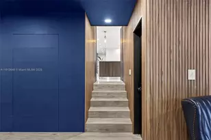 19035 E St Andrews Dr, Hialeah, FL 33015 - Photo 31