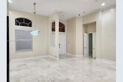 321 Windmill Palm Ave, Plantation, FL 33324 - Photo 13