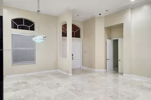 321 Windmill Palm Ave, Plantation, FL 33324 - Photo 13