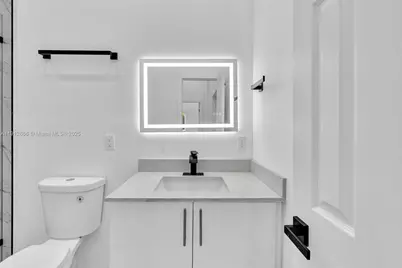 5850 NE 3rd Ave, Miami, FL 33137 - Photo 47