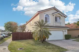 14804 SW 155th Pl, Miami, FL 33196 - Photo 3