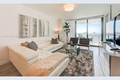 650 NE 32nd St #1002, Miami, FL 33137 - Photo 9