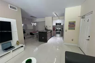 7340 NW 114th Ave, Doral, FL 33178 - Photo 9