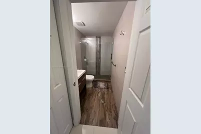 7340 NW 114th Ave #204, Doral, FL 33178 - Photo 21