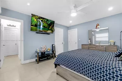 1820 N 27th Ave, Hollywood, FL 33020 - Photo 11