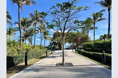 9195 Collins Ave #PH4, Surfside, FL 33154 - Photo 21