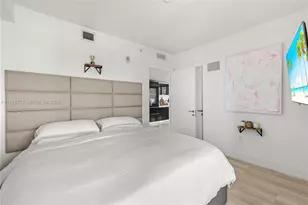 1451 Brickell Ave, Miami, FL 33131 - Photo 17