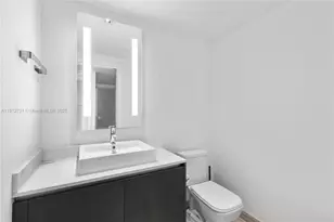 1451 Brickell Ave, Miami, FL 33131 - Photo 23