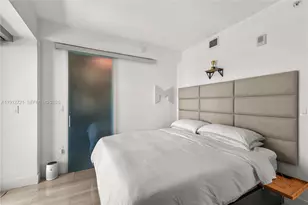 1451 Brickell Ave, Miami, FL 33131 - Photo 15