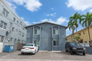 637 SW 10th Ave, Miami, FL 33130 - Photo 1