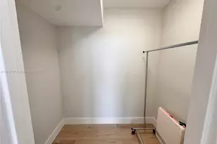 2899 Collins Ave, Miami Beach, FL 33140 - Photo 15