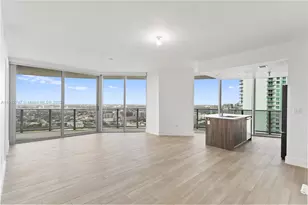 488 NE 18th St, Miami, FL 33132 - Photo 1