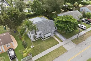 560 NE 110th Terrace, Miami, FL 33161 - Photo 31