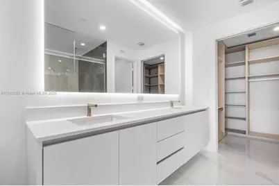 700 NE 24 #1703, Miami, FL 33137 - Photo 23