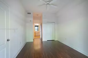 6001 SW 70th St, South Miami, FL 33143 - Photo 9