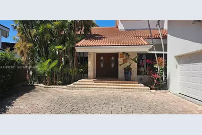 363 Centre Is, Golden Beach, FL 33160 - Photo 3