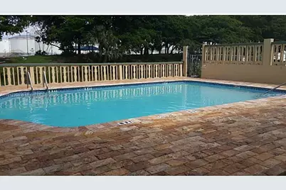 4275 NW South Tamiami Canal Dr #2-312, Miami, FL 33126 - Photo 7