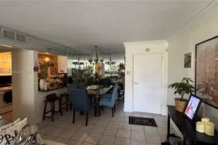 16518 NE 26th Ave, North Miami Beach, FL 33160 - Photo 5