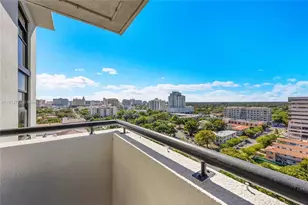 911 E Ponce De Leon Blvd, Coral Gables, FL 33134 - Photo 11