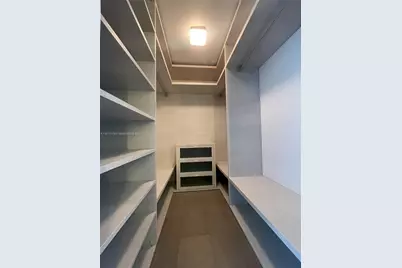 68 SE 6th St #3806, Miami, FL 33131 - Photo 17