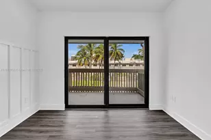 3776 NE 166th St, North Miami Beach, FL 33160 - Photo 51