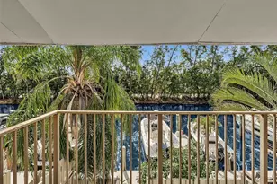 3776 NE 166th St, North Miami Beach, FL 33160 - Photo 37