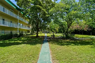 1420 Atlantic Shores Blvd, Hallandale Beach, FL 33009 - Photo 19