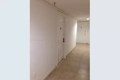 1621 Collins Ave #405, Miami Beach, FL 33139 - Photo 7