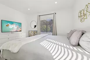 9518 N Miami Ave, Miami Shores, FL 33150 - Photo 13