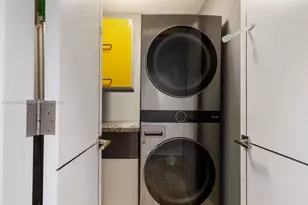 808 Brickell Key Dr, Miami, FL 33131 - Photo 25