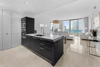 200 Biscayne Boulevard Way #4510, Miami, FL 33131 - Photo 1