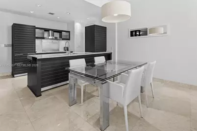 200 Biscayne Boulevard Way #4510, Miami, FL 33131 - Photo 5