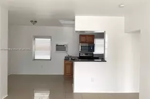 1197 Marseille Dr, Miami Beach, FL 33141 - Photo 9